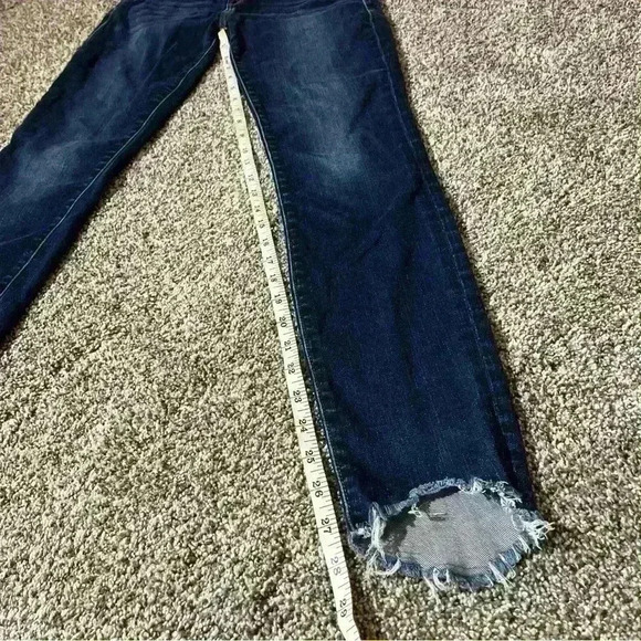 Frame Womens Le Skinny de Jeanne  size 26 Raw Ankle Hem Blue Denim - Picture 3 of 11